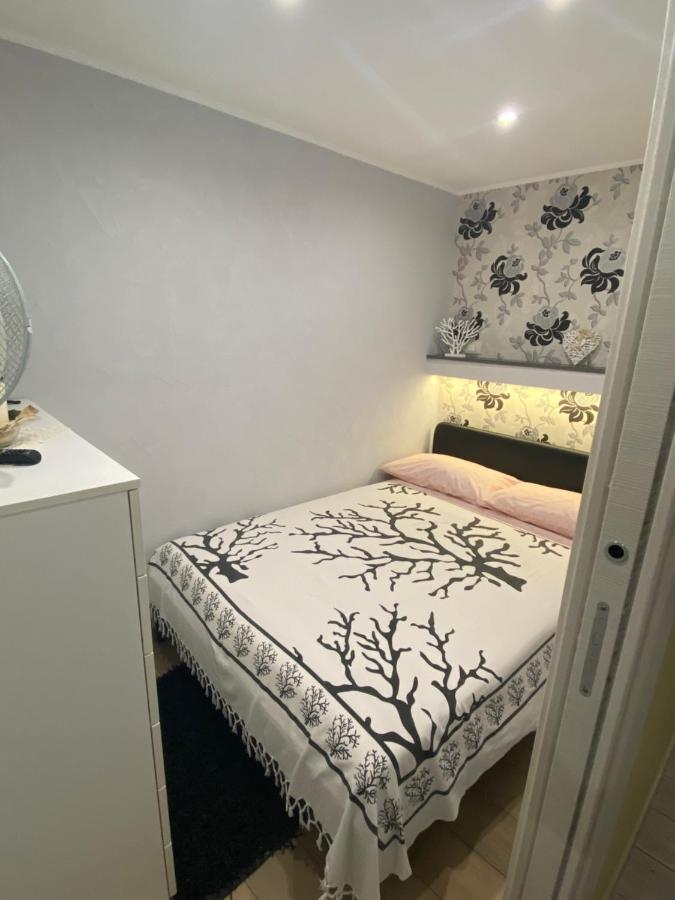 Naxos Apartment *